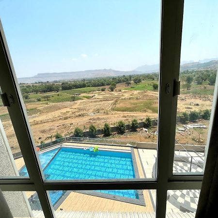 Hotel Grand Parivaar Igatpuri Bagian luar foto
