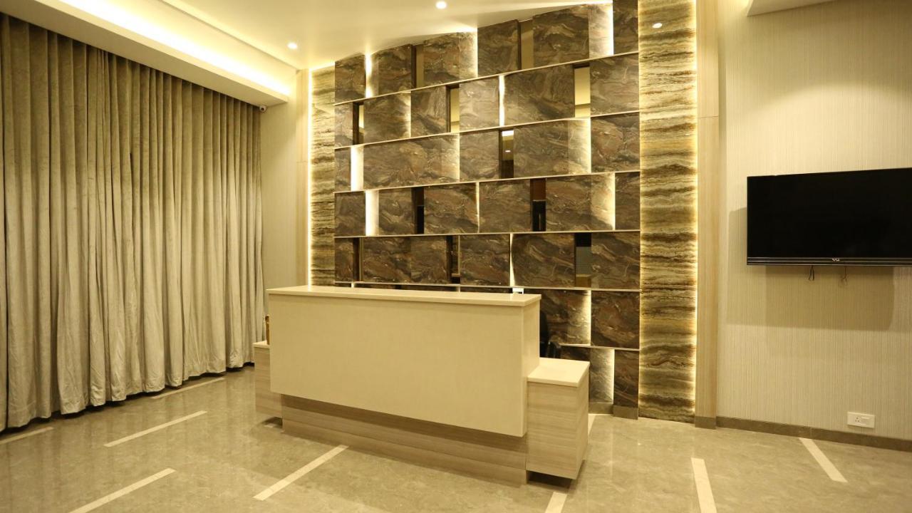 Hotel Grand Parivaar Igatpuri Bagian luar foto