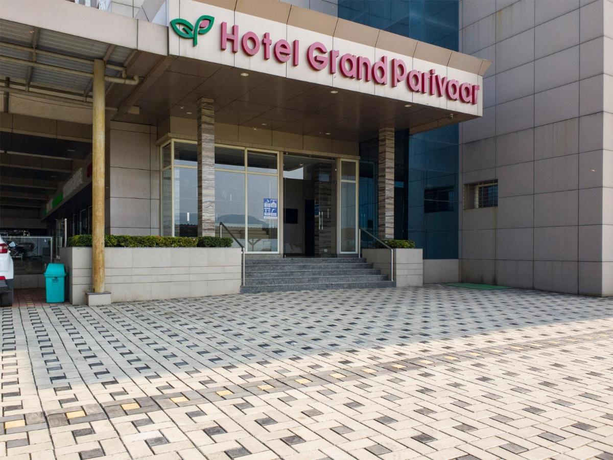 Hotel Grand Parivaar Igatpuri Bagian luar foto