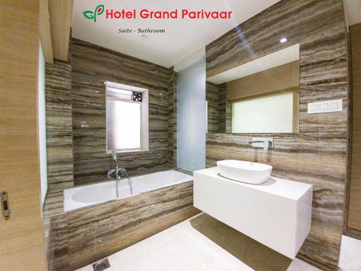 Hotel Grand Parivaar Igatpuri Bagian luar foto